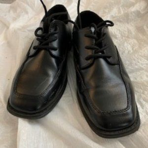 Black Sonoma Goods For Life® Boys' Dress Shoes size 3,